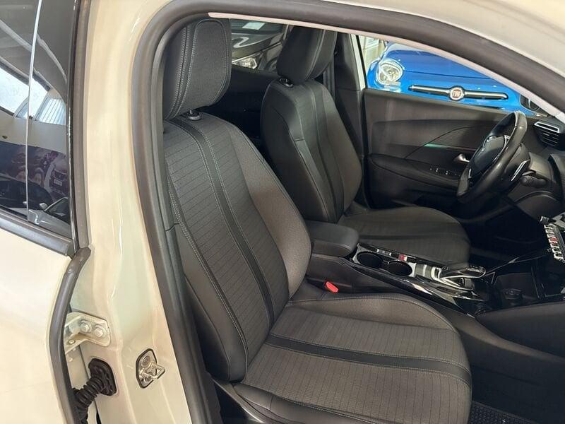 Peugeot 2008 PureTech 130 EAT8 S&S Allure