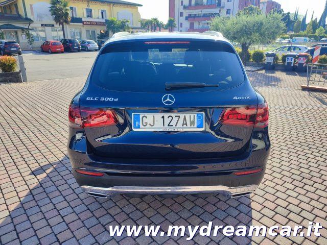 MERCEDES-BENZ GLC 300 d 4Matic Sport