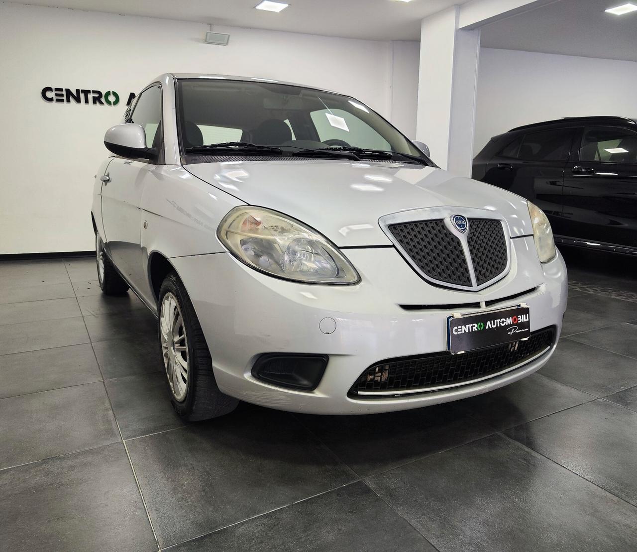 Lancia Ypsilon 1.4 77cv Oro Ecochic GPL
