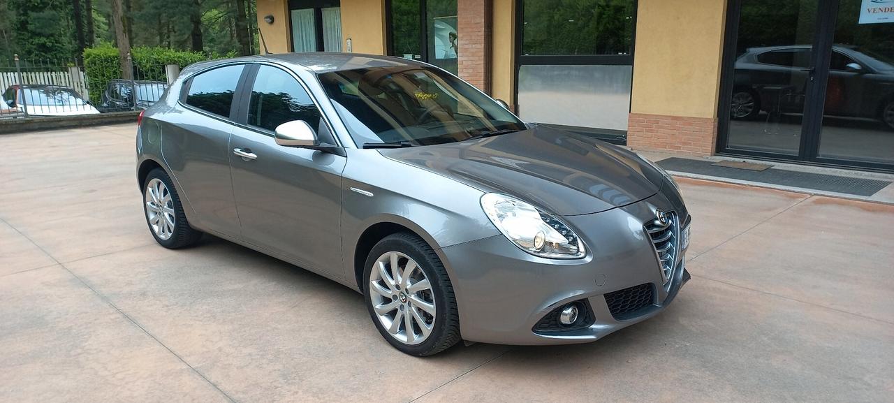 Alfa Romeo Giulietta 2.0 JTDm-2 150 CV Distinctive
