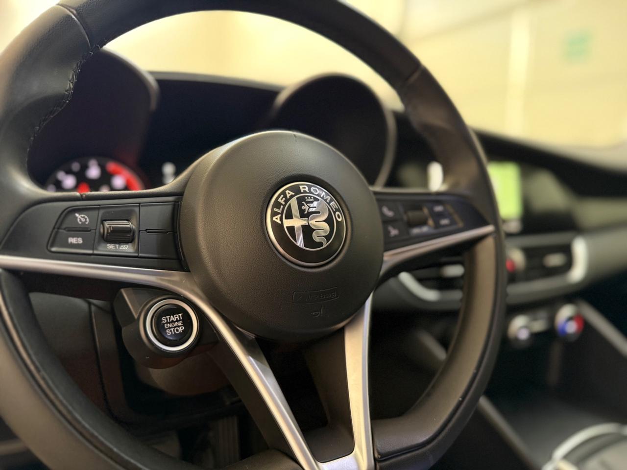 Alfa Romeo Giulia 2.2 Turbodiesel 150 CV AT8 Business
