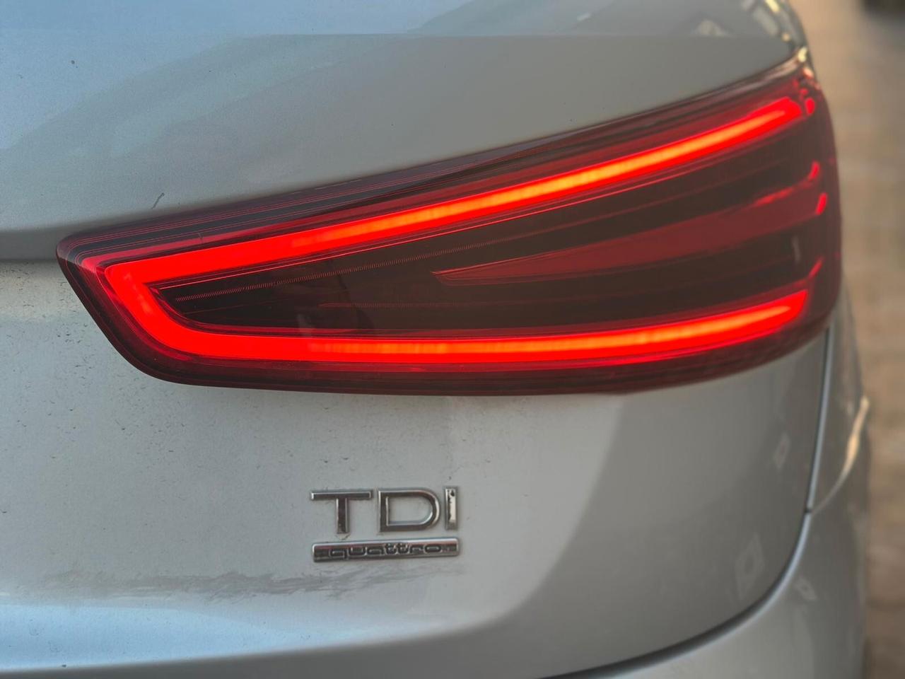 Audi Q3 2.0 TDI 177 CV quattro S tronic Advanced