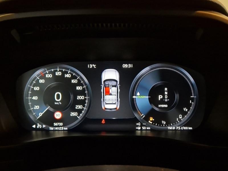 VOLVO XC40 T4 Recharge Plug-in auto Core