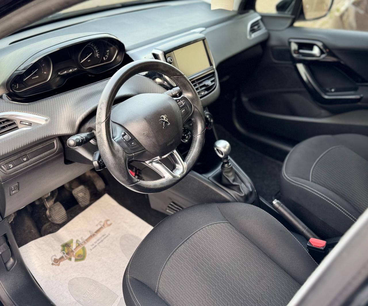 Peugeot 208 BlueHDi 100 S&S 5 porte GT Line
