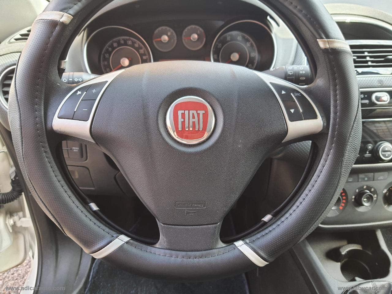 FIAT Punto 1.4 S&S 8V Dualogic 5p. Lounge