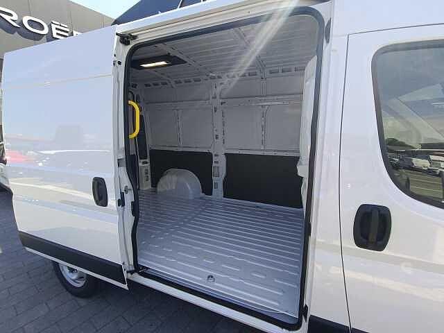 Citroen Jumper Furgone 35q 2.2 BHDi 140cv EAT8 L2H2 KM ZERO