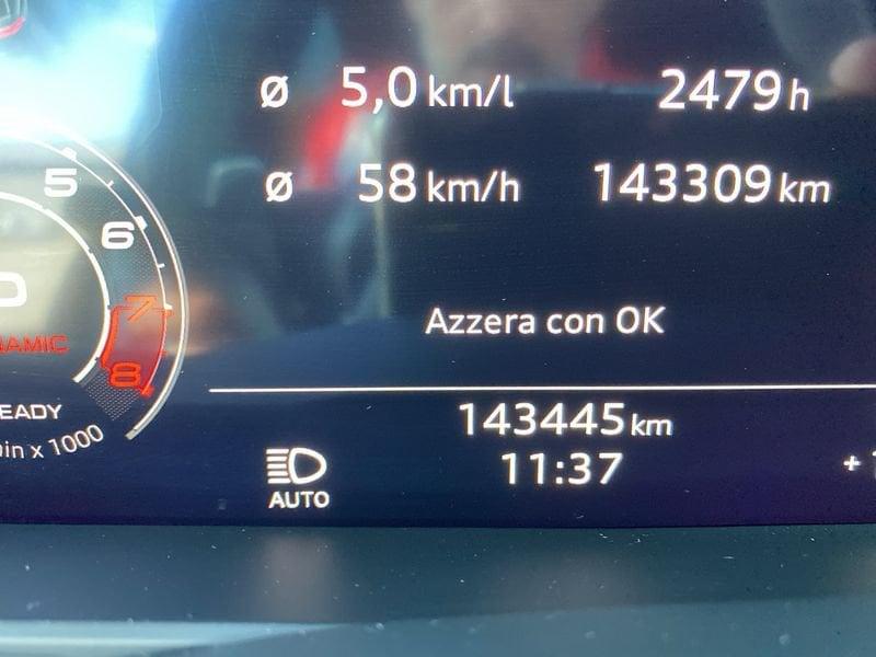 Audi Q8 RS Q8 TFSI 4.0 V8 quattro tiptronic 600 CV