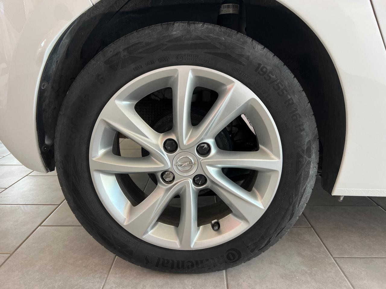Opel Corsa 1.2 Elegance