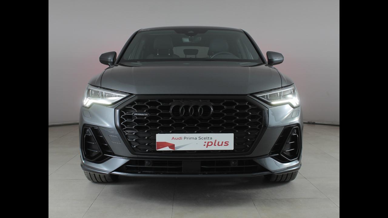 AUDI Q3 I 2019 Sportback - Q3 Sportback 35 2.0 tdi quattro s-tronic