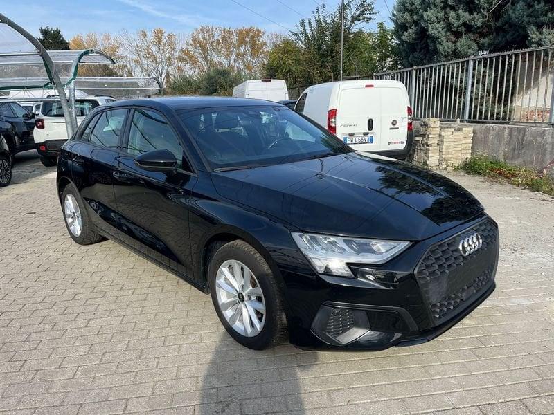 Audi A3 A3 SPB 30 TFSI Business