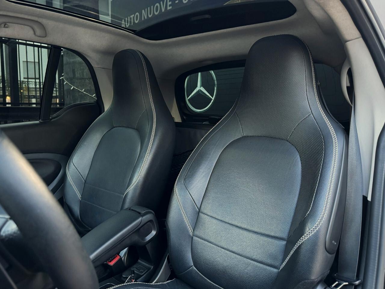 Smart forTwo 0.9 T Brabus Xclusive 109CV Twinamic