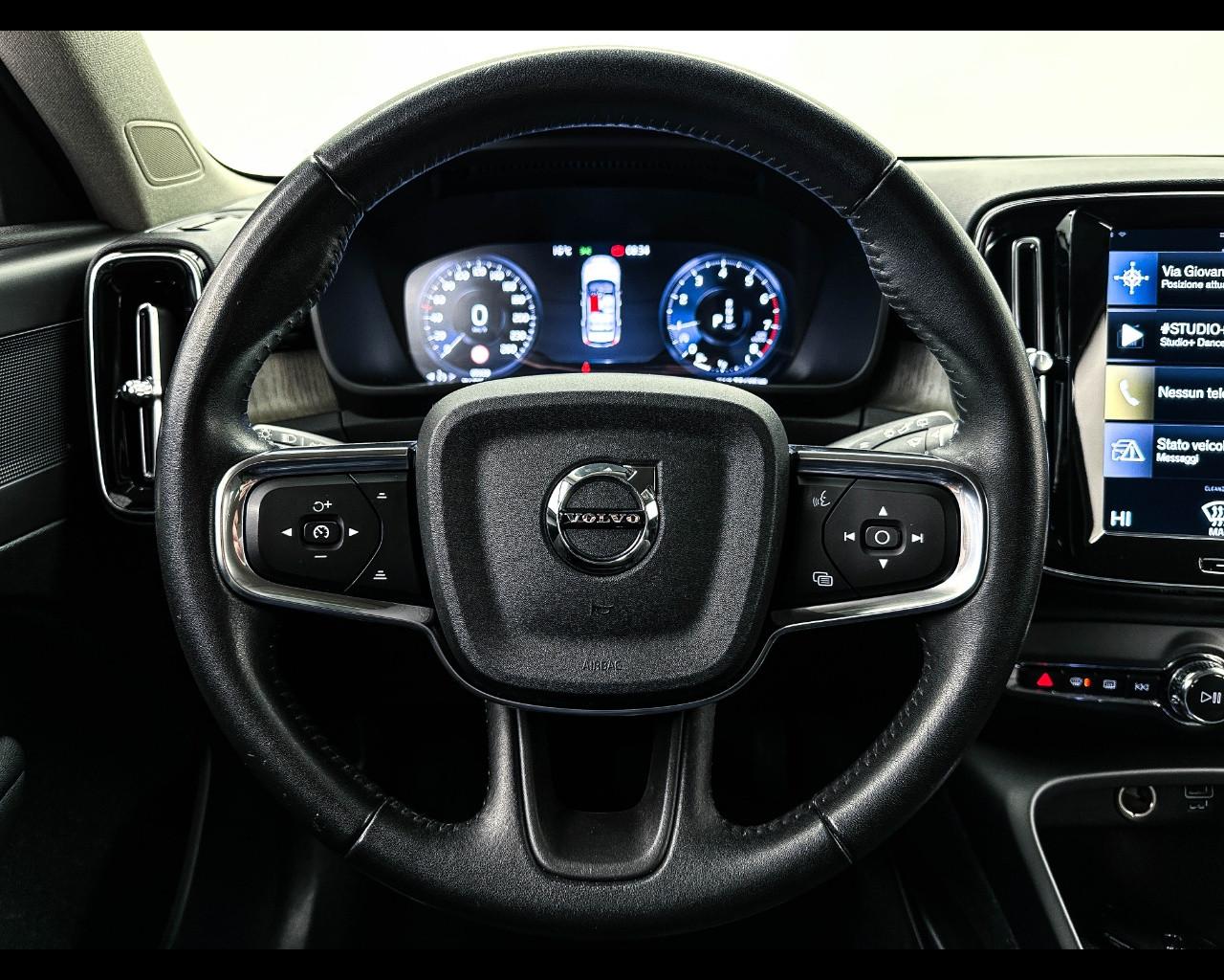VOLVO XC40 T3 Geartronic Inscription