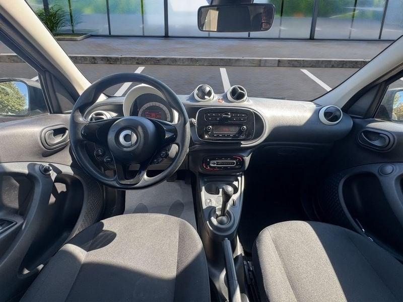 smart fortwo fortwo 70 1.0 twinamic Youngster