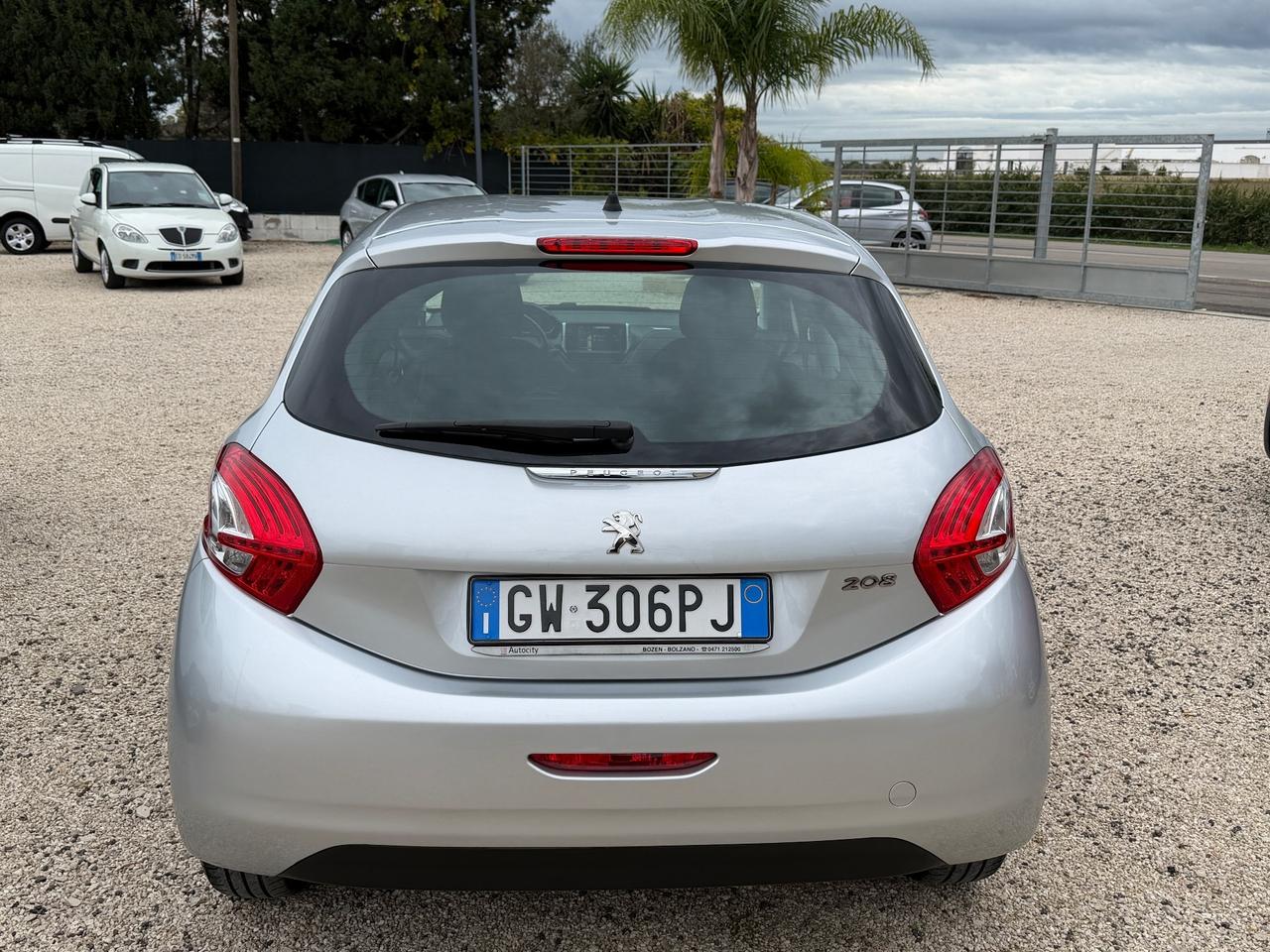 Peugeot 208 1.4 HDi 68 CV 5 porte Active