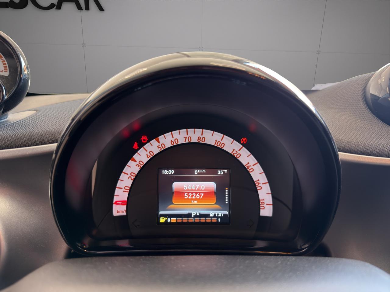 Smart forTwo 1.0 Passion - Unipro - Promo Finanziamento - Tetto panoramico - Schermo Navi - Retrocamera - Sedili Riscaldabili