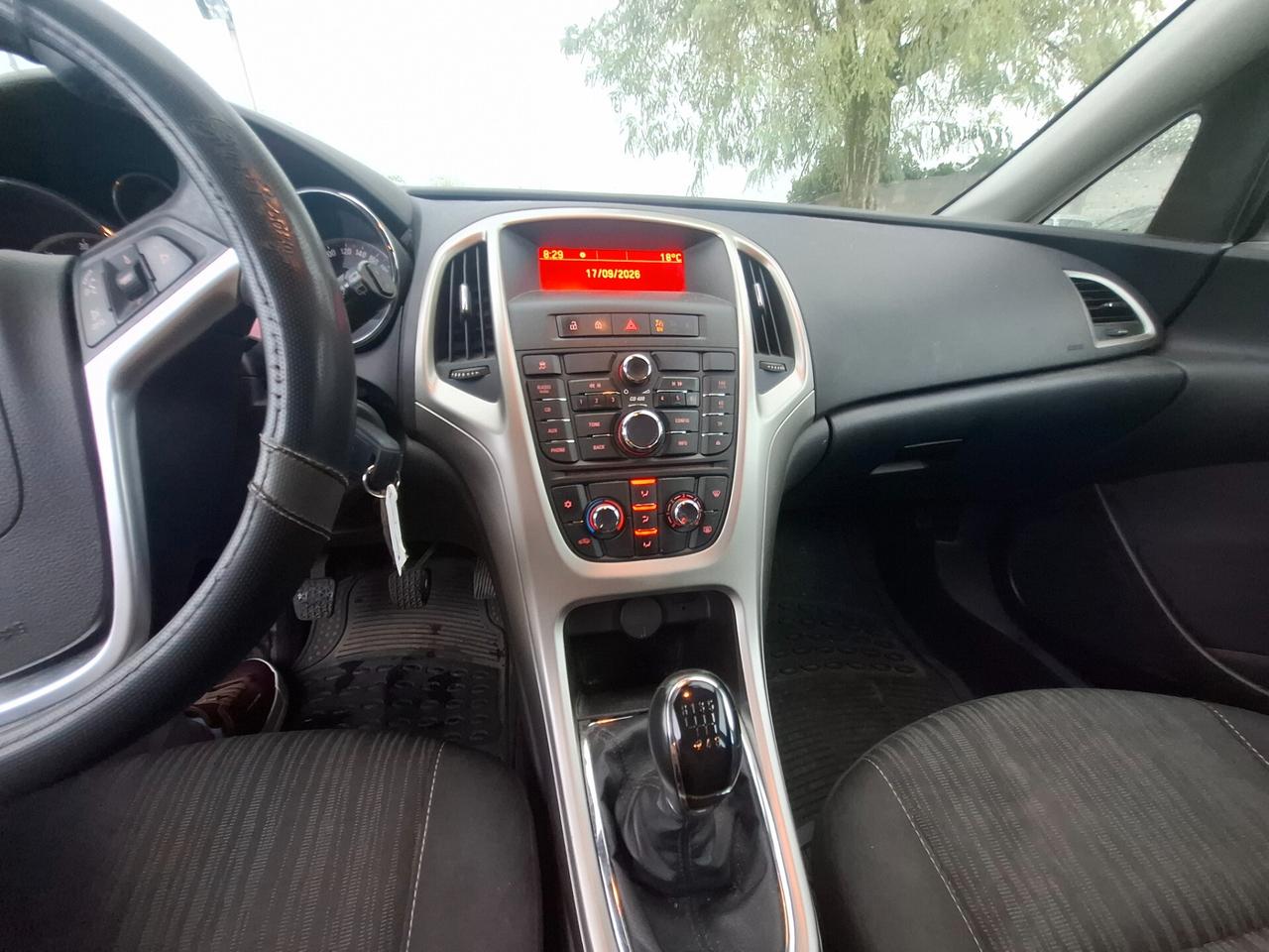 Opel Astra 1.7 CDTI 110CV Sports Tourer Cosmo
