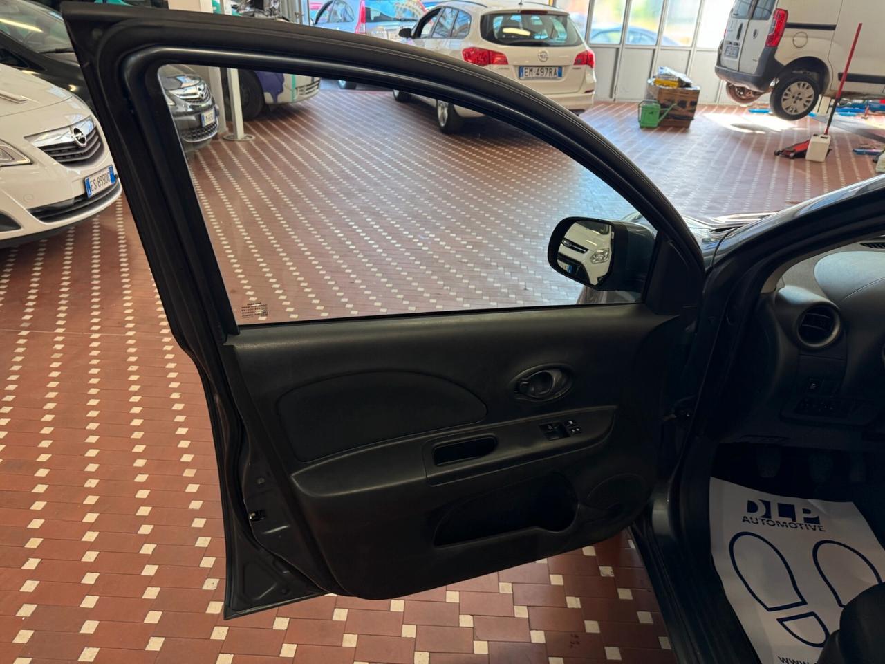 Nissan Micra 1.2 12V 5 porte Tekna - NEOPATENTATI
