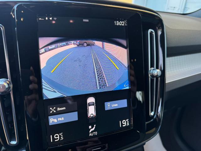 VOLVO XC40 T2 automatico Core