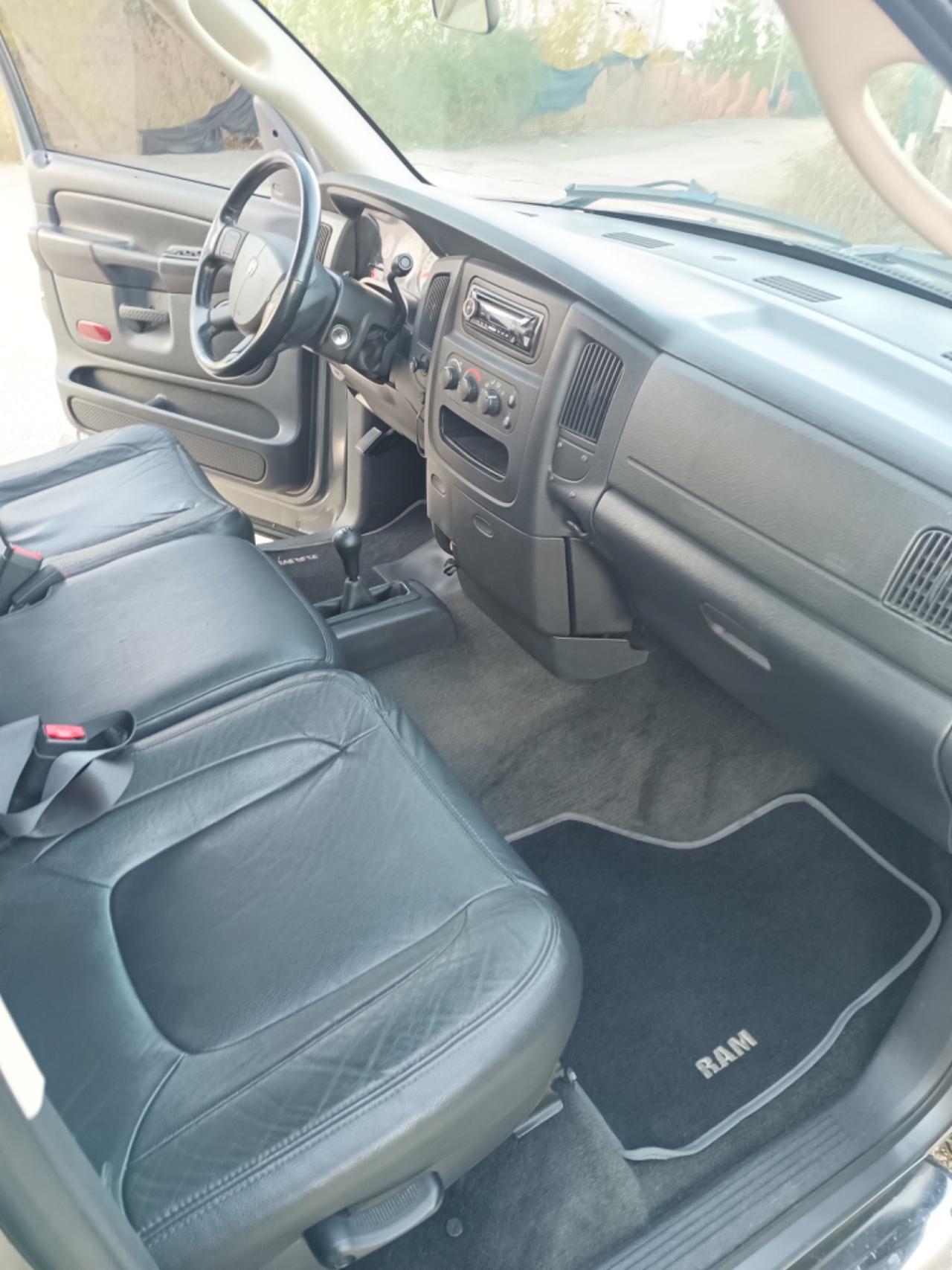 Dodge RAM Quad cab