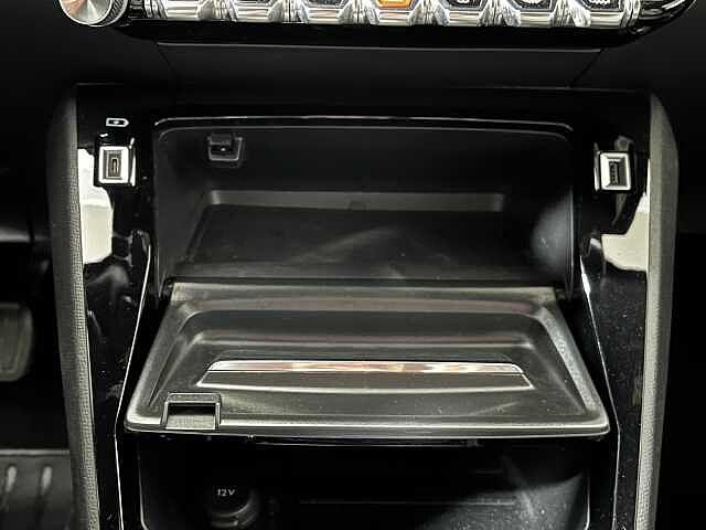 Peugeot 2008 PureTech 130 S&S EAT8 Allure Pack