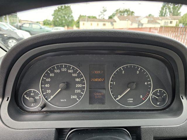 MERCEDES-BENZ A 180 CDI Elegance -MARCIANTE- IN VENDITA COME RITIRATA