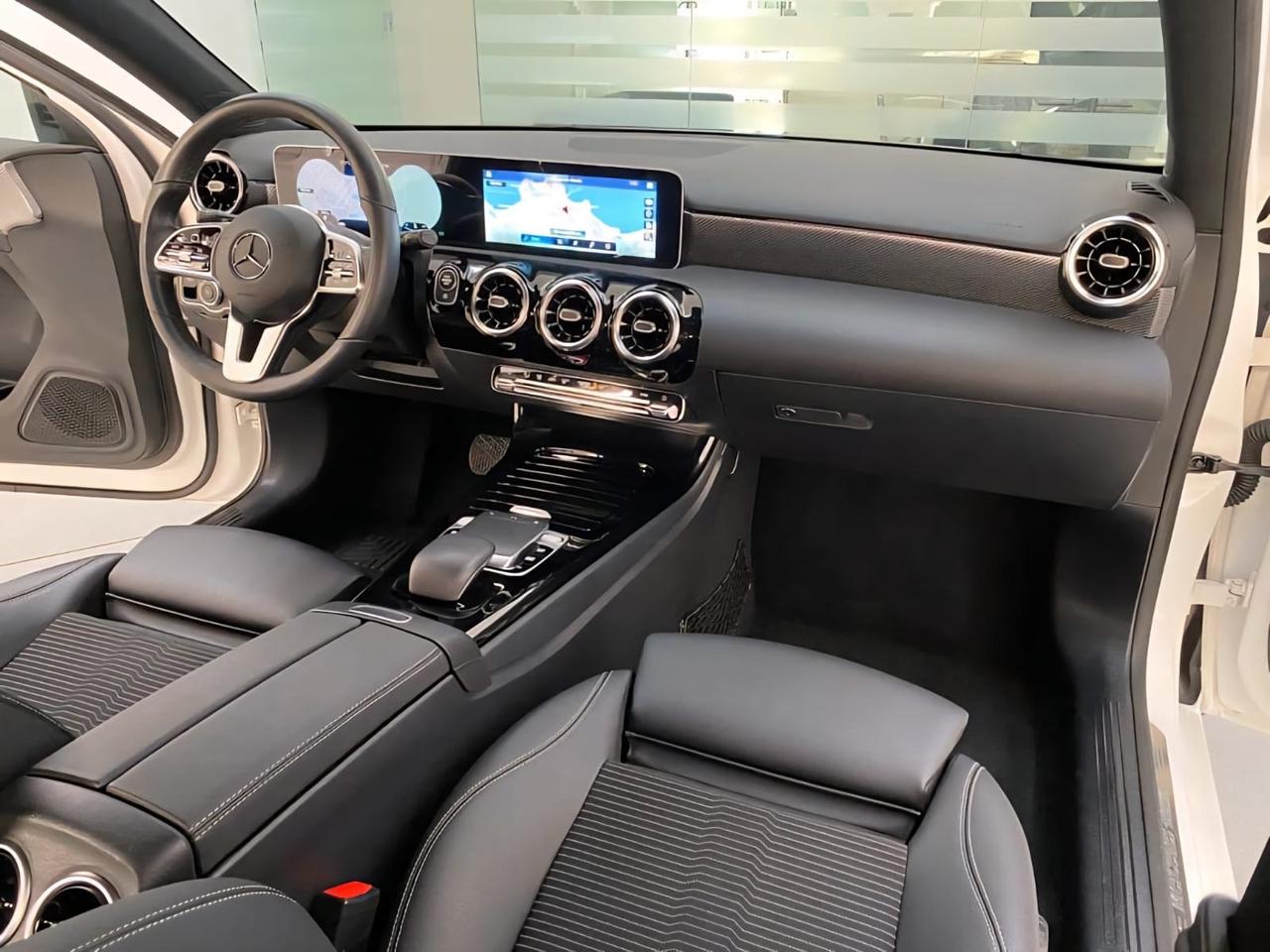 Mercedes-benz Classe A 180 d Automatic Sport Night Edition 2022