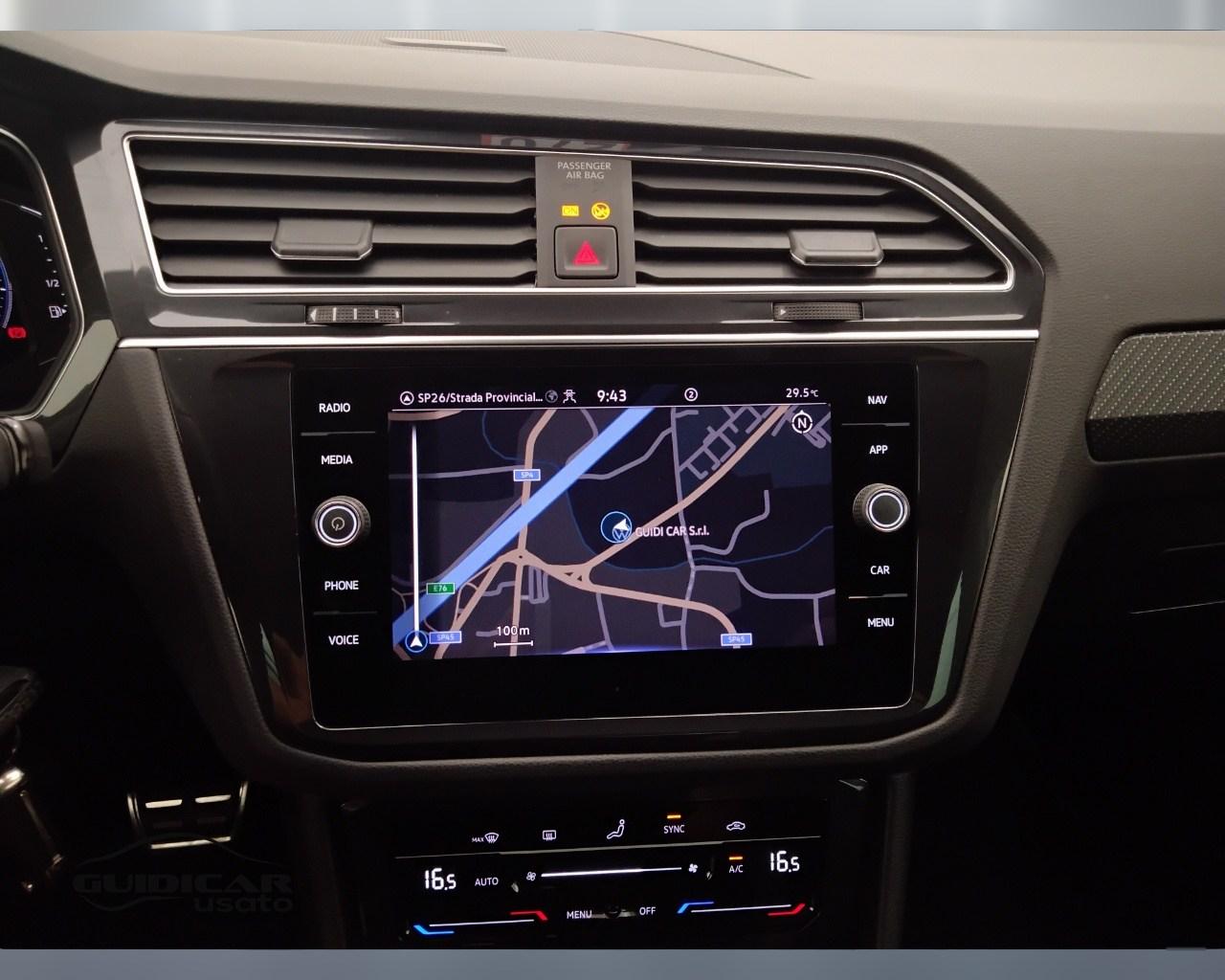 VOLKSWAGEN Tiguan II 2021 - Tiguan 1.5 tsi R-Line 150cv dsg