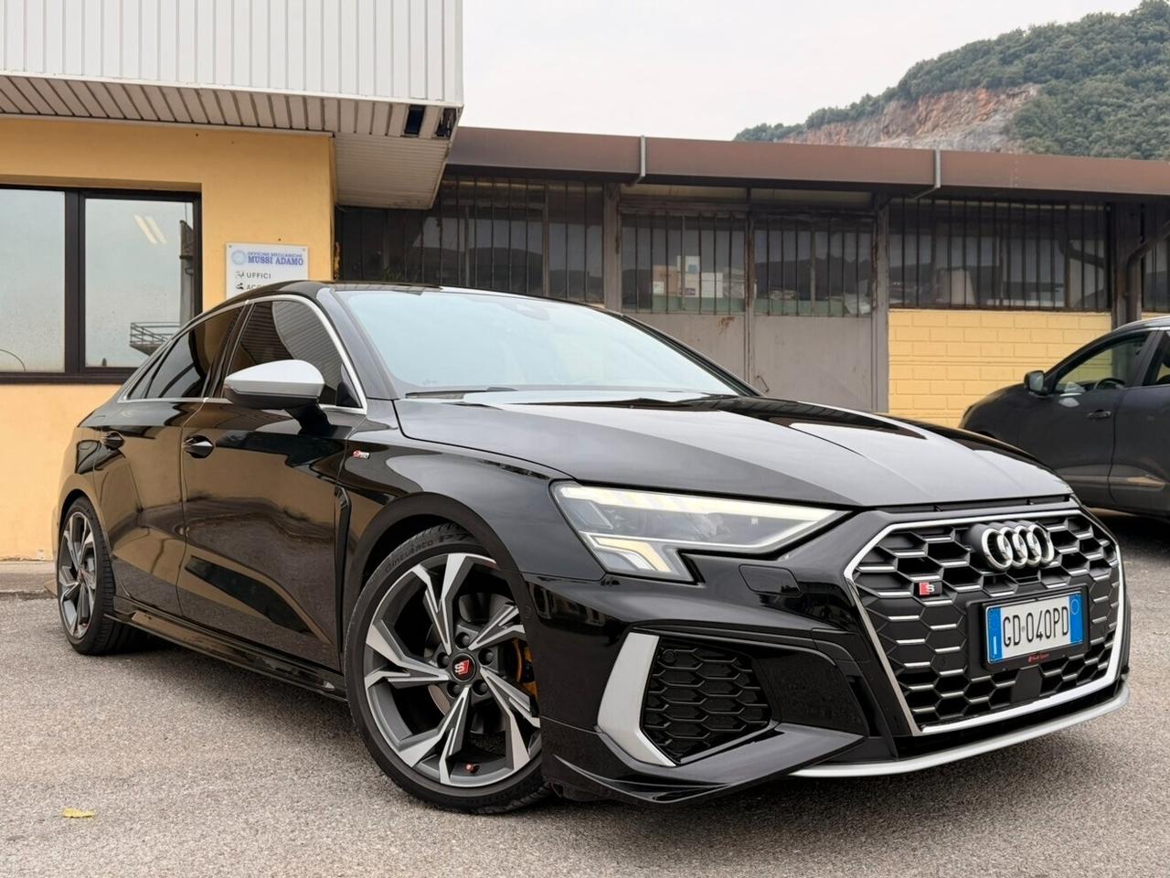 Audi A3 Sedan 35 TFSI S line Tronic edition