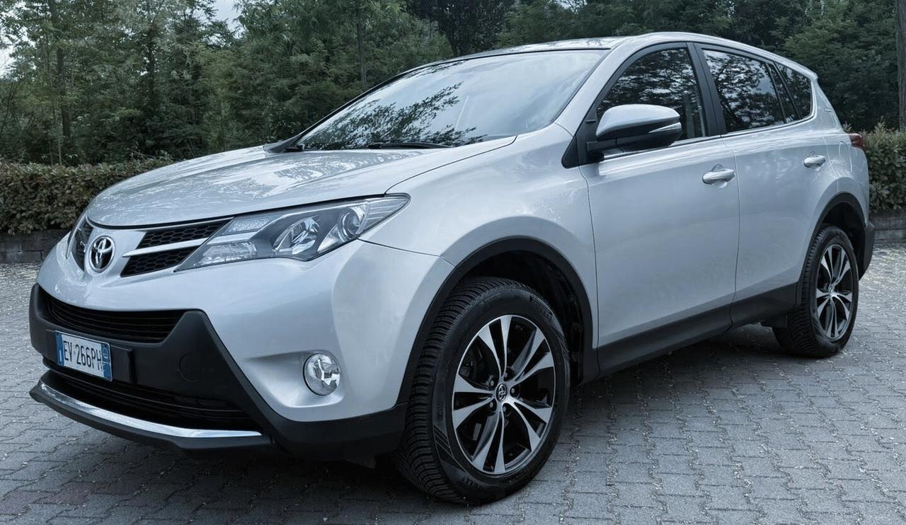 Toyota RAV 4 RAV4 2.0 D-4D 4WD Lounge