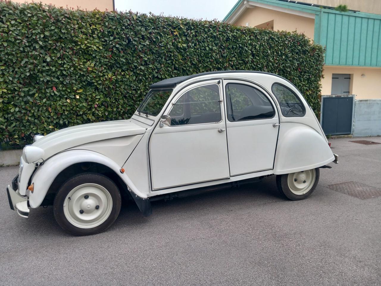 Citroen 2CV 6 Special pronta consegna ...valuto permute