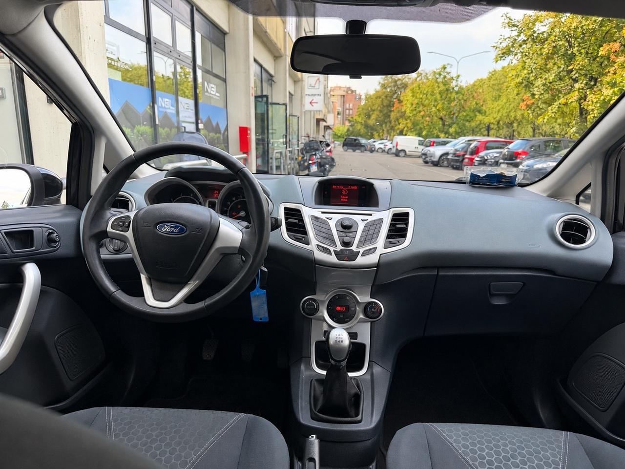 Ford Fiesta 1.2 82 CV 5 porte Titanium