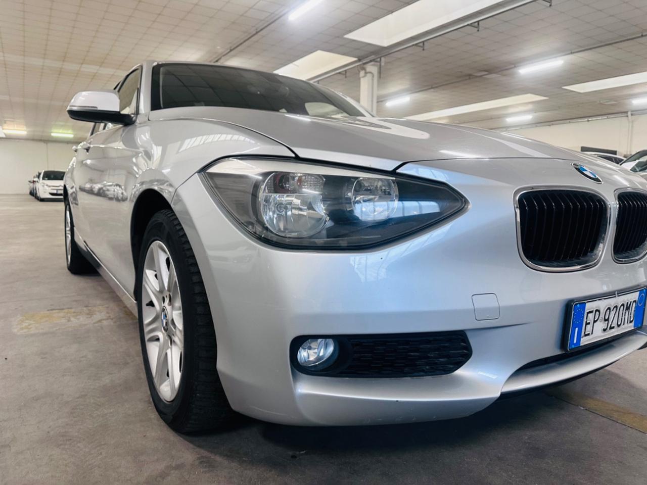 Bmw 118 120d 5p. Sport
