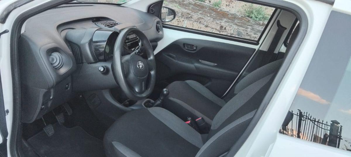TOYOTA - Aygo - Connect 1.0 VVT-i 72 CV 5p. x-cite Neopatentati