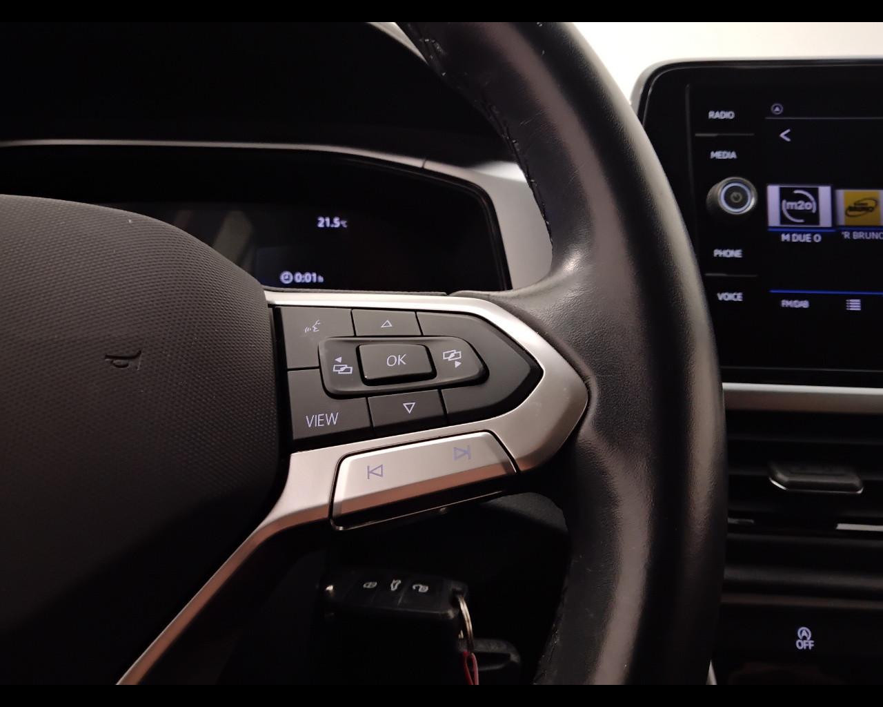 VOLKSWAGEN T-Roc 2022 - T-Roc 1.0 tsi Life 110cv