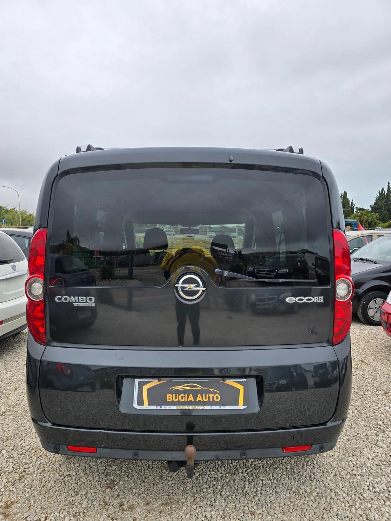 Opel Combo 5 posti fiat Doblò
