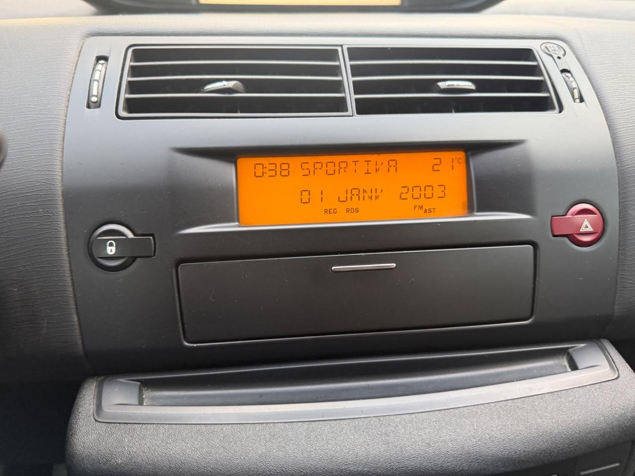 CITROEN C4 1.4 BENZINA EURO4 NEOPATENTATI