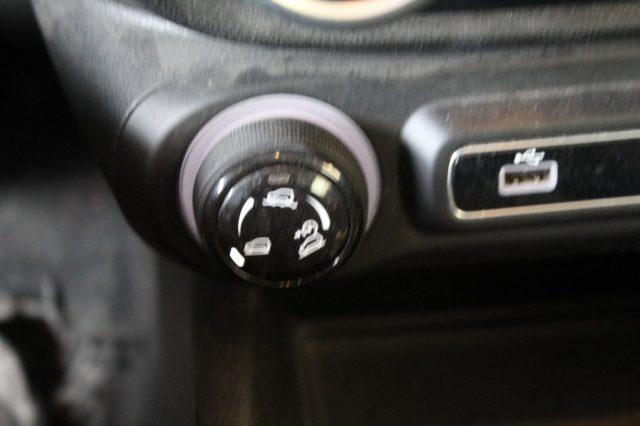 FIAT 500L 1.4 95 CV S&S Cross