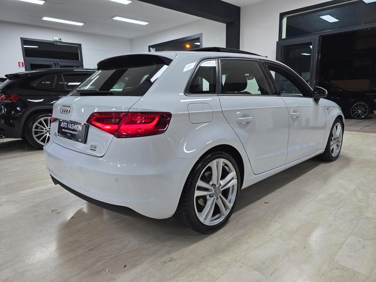 Audi A3 SPB 2.0 TDI Sline (Tetto panorama)