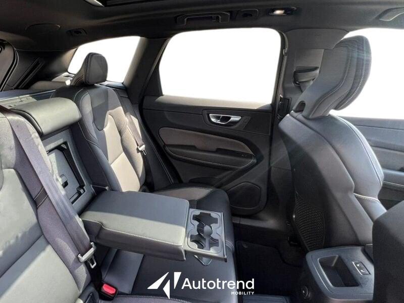 Volvo XC60 Recharge T6 253+145 CV Plug-in hybrid AWD Automatico Ultra Black Edition