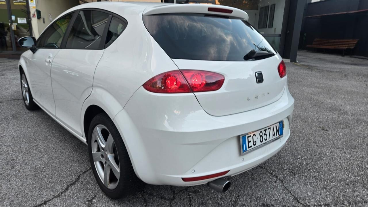 Seat Leon 1.6 TDI Copa x Neopatentati