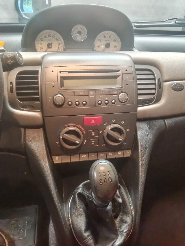 LANCIA Ypsilon 1.2 ORO ok neopatentati
