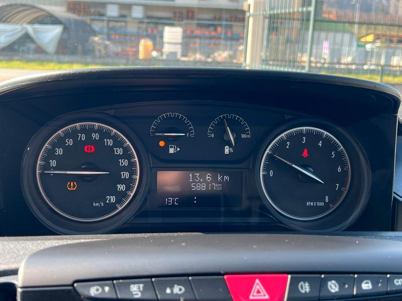 Lancia Ypsilon 1.0 FireFly 5 porte S&S Hybrid Ecochic Silver