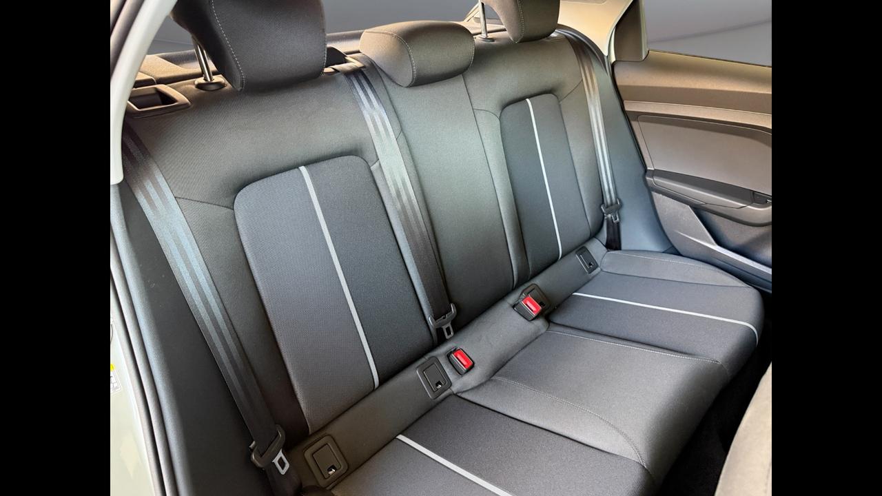 AUDI A1 II 2019 Sportback - A1 Sportback 30 1.0 tfsi Business 116cv