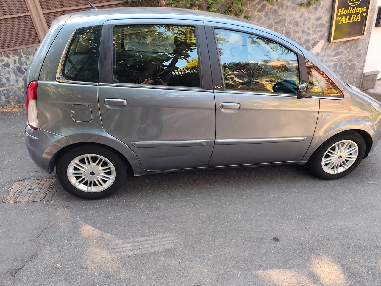 Lancia MUSA 1.3 Mjt 95 CV Diva 2012