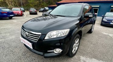 Toyota RAV 4 2.2 D-4D 150 CV 6M 4X4 BLOCCAGGIO DIFF.-INTERNO PELLE-ALCANTARA-CRUISE