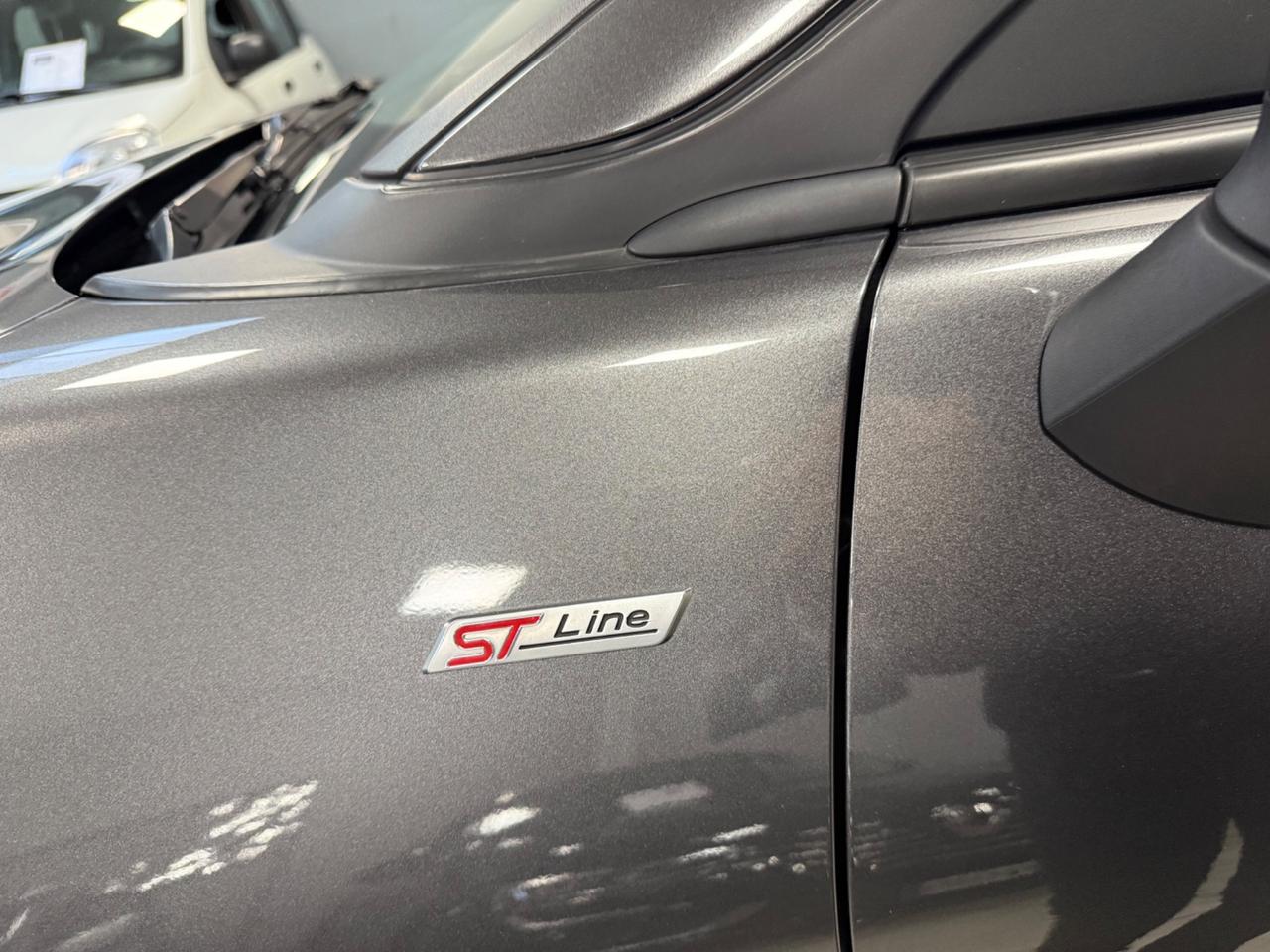 Ford Puma 1.0 EcoBoost Hybrid 125 CV S&S ST-Line X