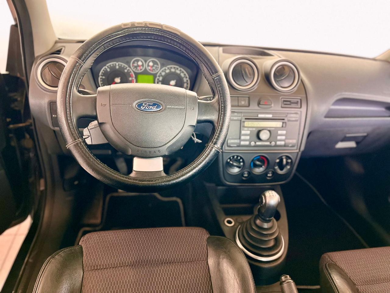 Ford Fiesta 1.6 TDCi 3p. Ghia
