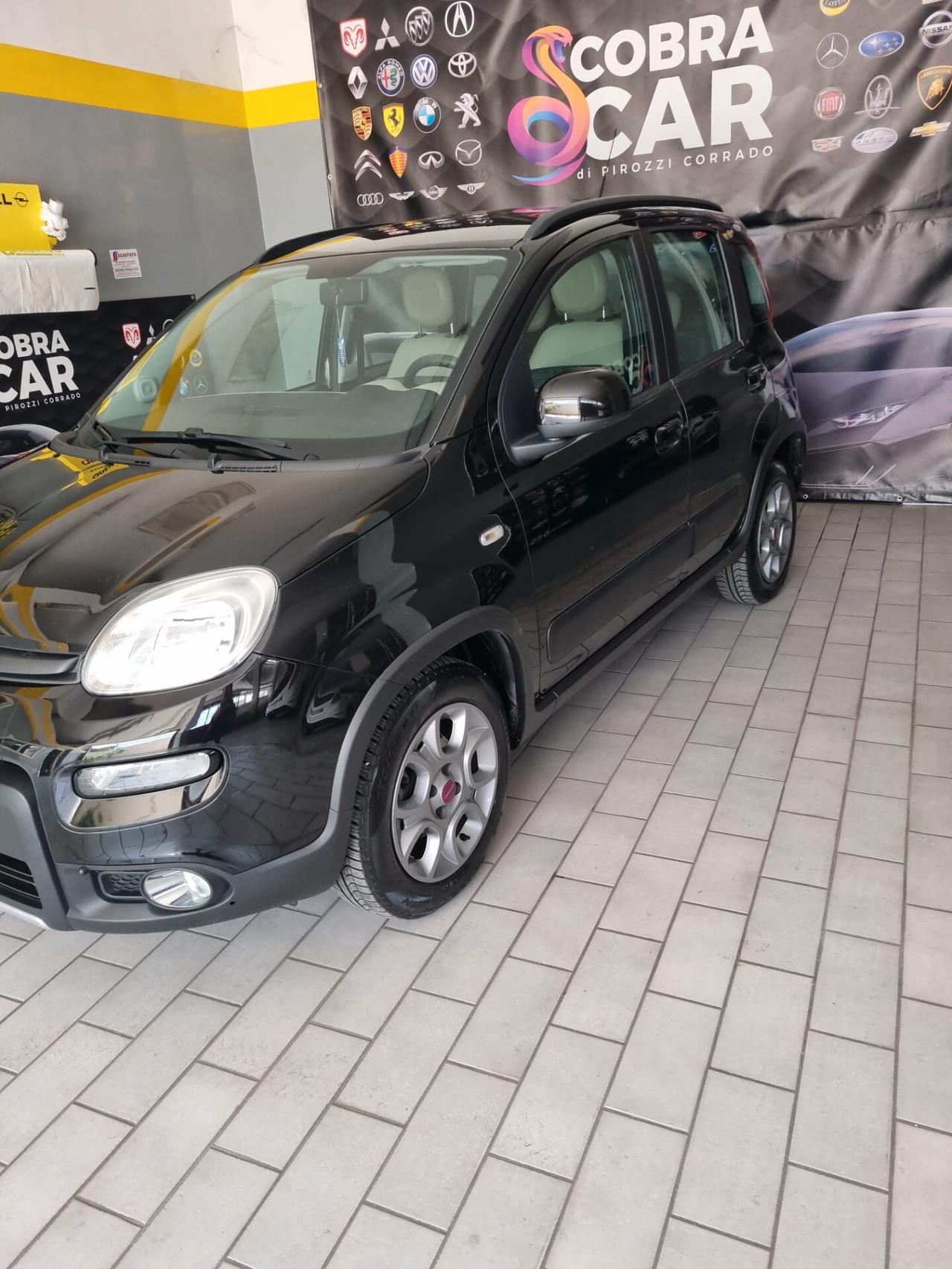 Fiat Panda 0.9 TwinAir Turbo Natural Power Trekking