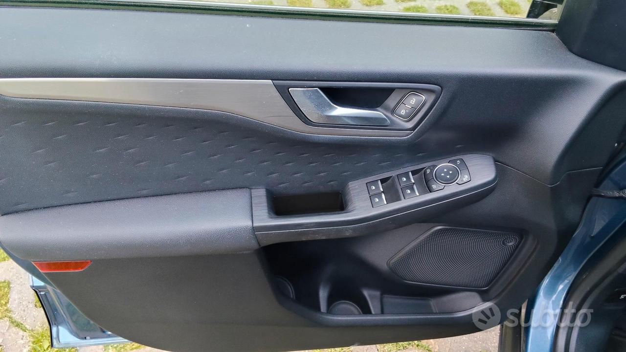 Ford Kuga 1.5 TDCi EcoBlue Titanium 120 CV