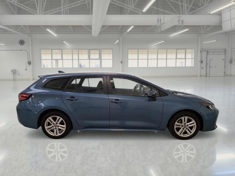 TOYOTA COROLLA TS 1.8 HYBRID BUSINESS STATION WAGON